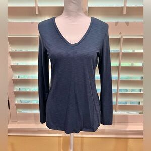 🔥BUY TWO GET ONE 50% OFF🔥
*Discount applied when you create a bundle*